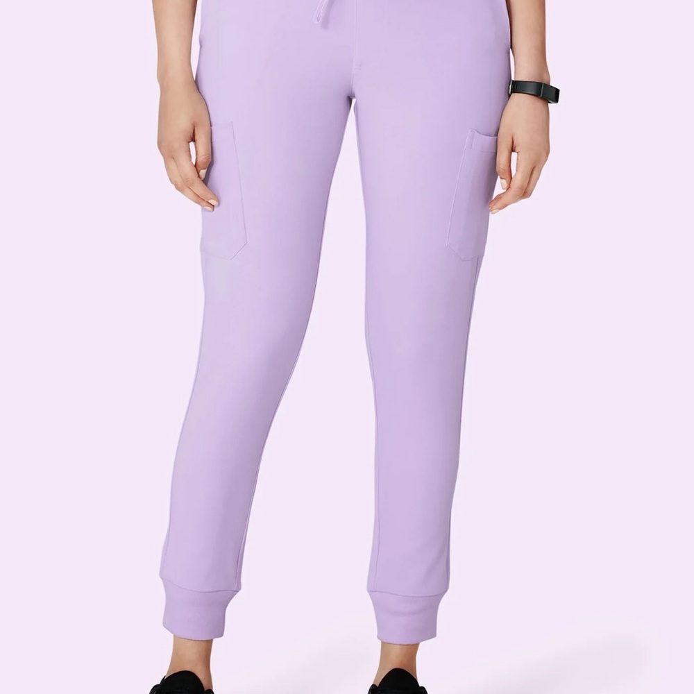 Plus size scrub set